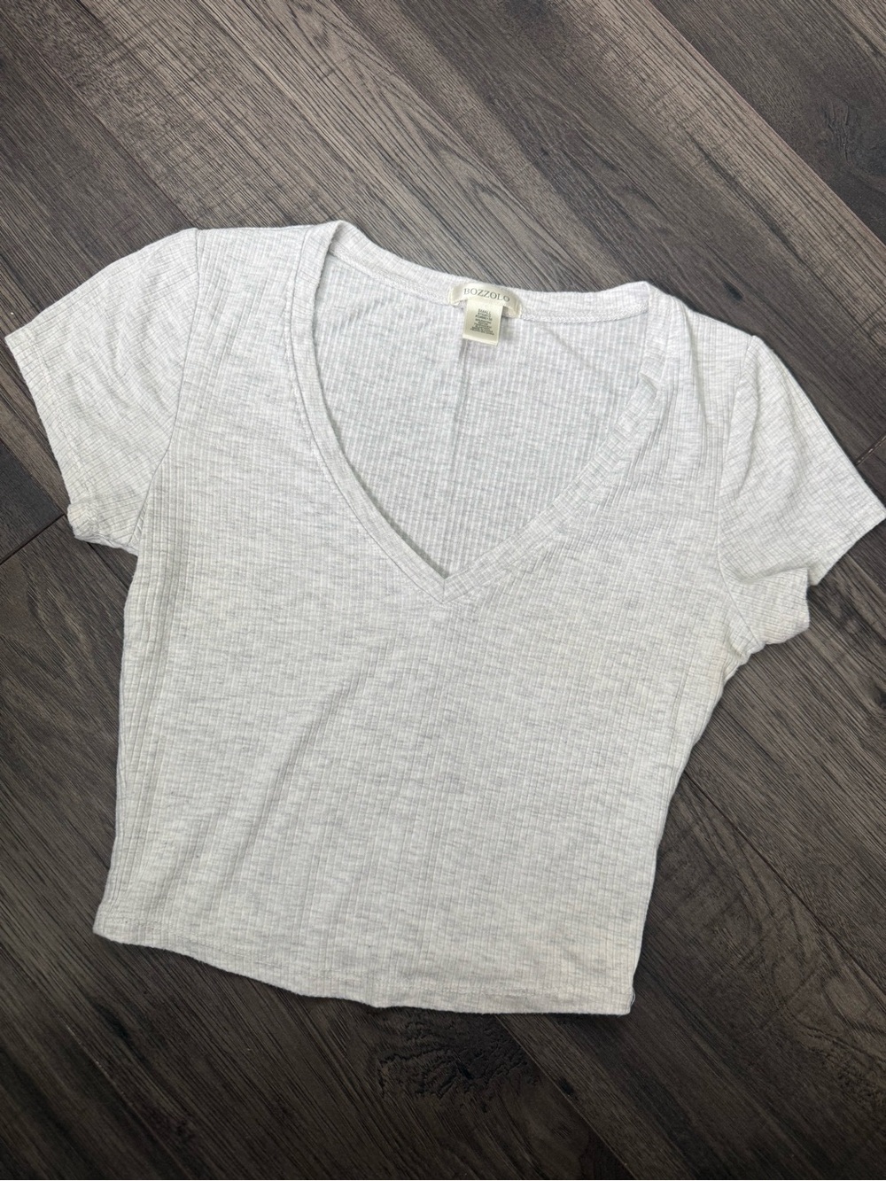 Bozzolo | Cropped V-Neck T-Shirt